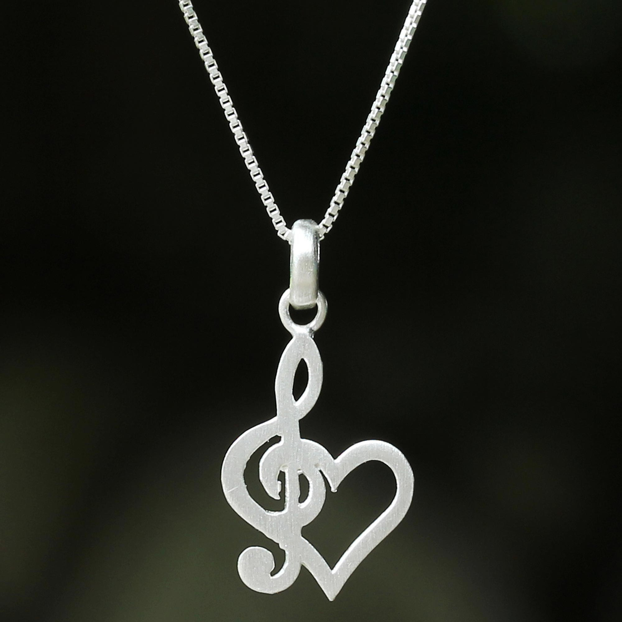 New Love Heart Treble Clef Music Note Elegant Silver Plated Pendant Necklace UK