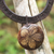 Collar con colgante de flor de cuero y cáscara de coco - Collar floral hecho a mano de cuero negro y concha de coco