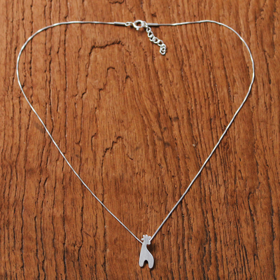Halskette mit Anhänger aus Sterlingsilber - Thailändische handgefertigte Halskette mit Giraffenanhänger aus Sterlingsilber