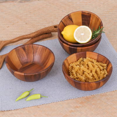 Small wood bowls, Snacktime