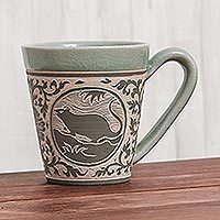 Taza de cerámica celadón - Taza de cerámica vidriada Celadon con rata de Tailandia