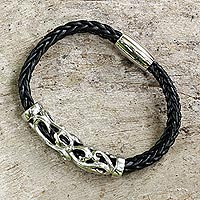 Featured review for Leather wristband bracelet, Simple Enjoyment