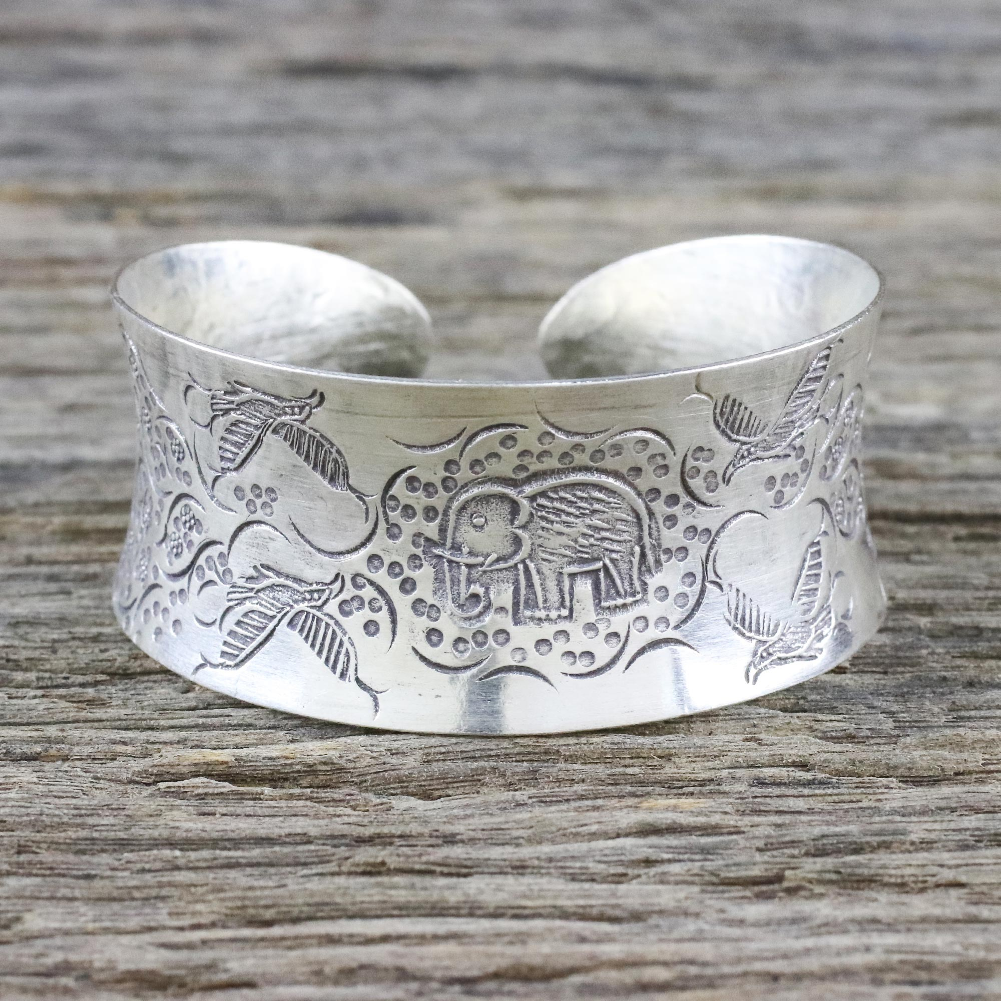 Sterling silver sale elephant cuff bracelet