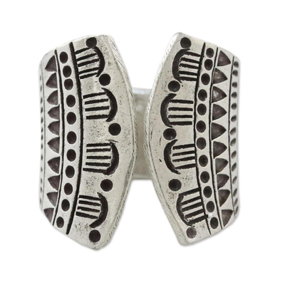 Sterling silver wrap ring, 'Temple Geometry' - Sterling Silver Geometric Pattern Wrap Ring from Thailand