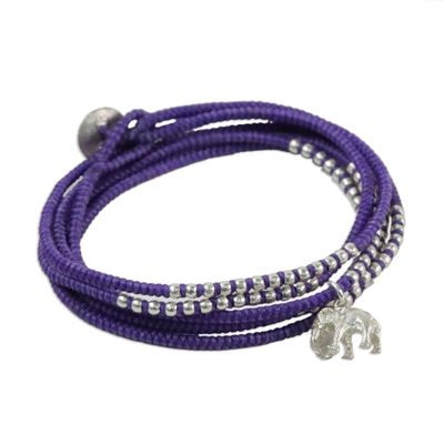 Silberfarbenes Wickelarmband, 'Amazing Elephant in Purple'. - Silbernes Elefanten-Wickelarmband in Lila von Karen aus Thailand
