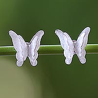 Pendientes de botón de plata de ley, 'Mariposas 3-D' - Pendientes de mariposa 3-D de plata de ley elaborados en Tailandia