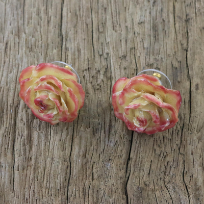 Natürliche Rosenknopf-Ohrringe - Kunsthandwerklich gefertigte natürliche Rosenknopf-Ohrringe aus Thailand