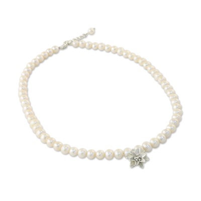 Cultured pearl strand pendant necklace 'Romantic Lily' - Cultured Freshwater Pearl Strand with Karen Silver Pendant