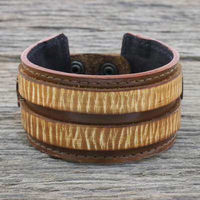 Men's leather wristband bracelet, 'Genuine Charm' - Handcrafted Men's Leather Wristband Bracelet from Thailand