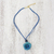 Halskette mit natürlichem Rosenanhänger - Halskette mit natürlichem Rosenanhänger in Blaugrün aus Thailand
