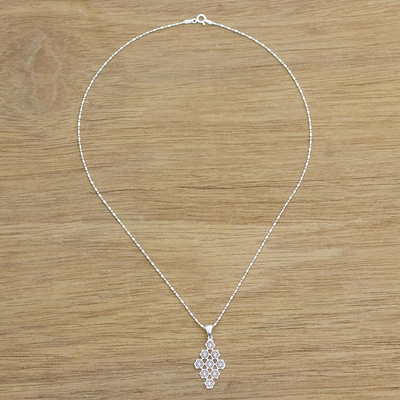 Sterling silver pendant necklace, 'Dazzling Snowflakes' - Sterling Silver Snowflake Pendant Necklace from Thailand