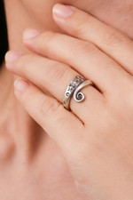 Sterling silver wrap ring, 'Silver Eye' - Handmade 925 Sterling Silver Flower and Eye Ring Thailand