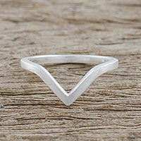 Featured review for Sterling silver mid-finger ring, Wondrous Angle