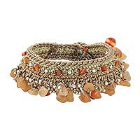 Pulsera con cuentas de cornalina, 'Cozy Bohemian' - Pulsera con cuentas de cornalina hecha a mano en Tailandia