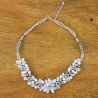 Quartz and cultured pearl beaded necklace, 'Elegant Flora in White' - White Quartz and Pearl Beaded Necklace from Thailand