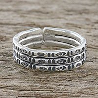 Wickelring aus Sterlingsilber, „Mark of Lanna“ – Handgefertigter geometrischer Wickelring aus Sterlingsilber des Thai Hill Tribe