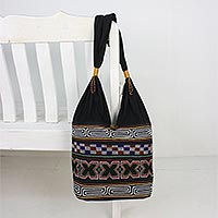 Umhängetasche aus Baumwolle, 'Beautiful Hillside' - X-Motif Cotton Blend Shoulder Bag aus Thailand