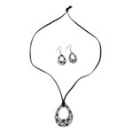 Ceramic jewelry set, 'Blossoming Vines' - Ceramic White Floral Pendant Necklace Dangle Earrings Set