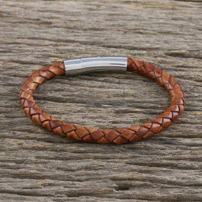 Leather braided bracelet, 'Magical Braid in Russet' - Light Brown Leather Braided Bracelet Crafted in Thailand