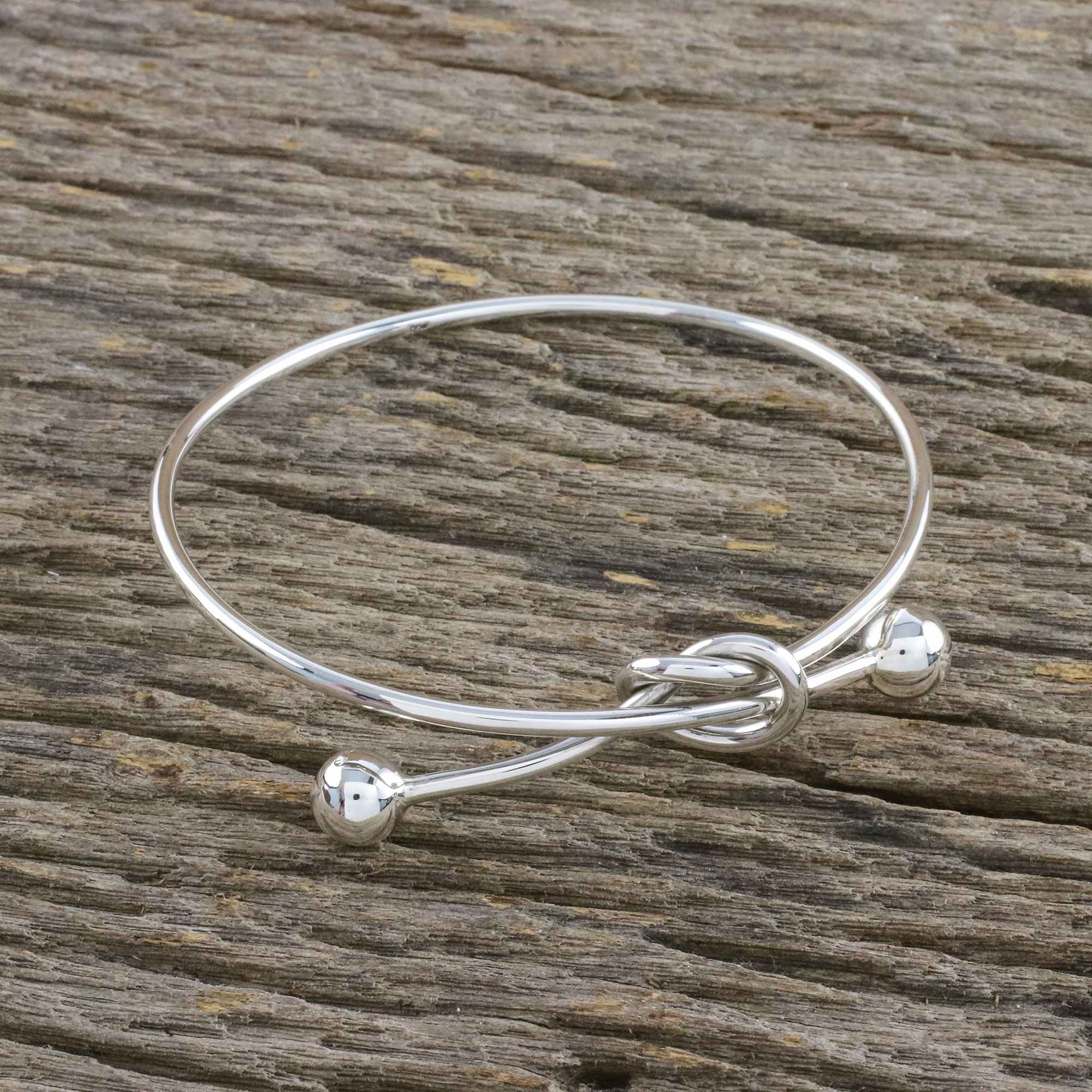 Dainty Bead and Wire Bangle with Hook Closure | Classic Wire Jewelry