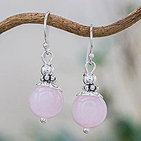 Pendientes colgantes de cuarzo rosa, 'Candy Cloud' - Pendientes colgantes de cuarzo rosa hechos a mano y plata de ley