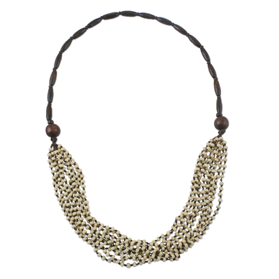 Holzperlen-Halskette, 'Rising Summer Elfenbein'. - Handgefertigte kleine Perlenkette aus Buchsbaum-Elfenbein