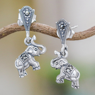 Pendientes colgantes de marcasita, 'Elefantes estrellados' - Pendientes colgantes de elefante estrellado de marcasita de plata de ley