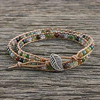 Pulsera wrap con cuentas de cristal y ágata - Brazalete envolvente de hojas de ágata multicolor y cuentas de vidrio