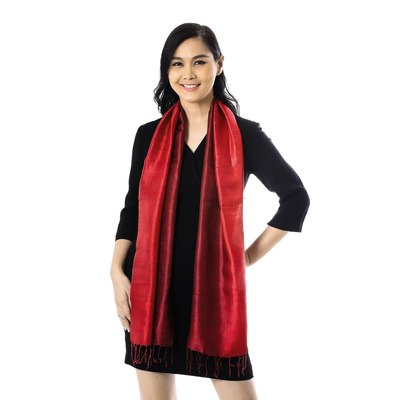 Fular de seda tratado anudado - Bufanda de seda tejida a mano con tratamiento anudado rojo rubí con flecos