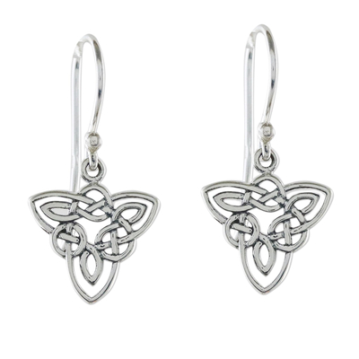 Ohrhänger aus Sterlingsilber - Dreieckige Ohrhänger aus Sterlingsilber mit keltischem Knoten