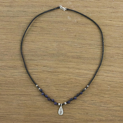 Lapislazuli-Perlen-Anhänger-Halskette, 'Lapis Schicksal'. - Lapislazuli-Perlenanhänger-Halskette mit Hill Tribe Silber
