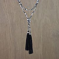 Agate beaded lariat necklace, 'Festive Holiday in Black'