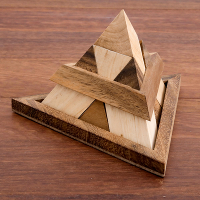 Rompecabezas de madera - Rompecabezas de pirámide de madera Raintree de Tailandia