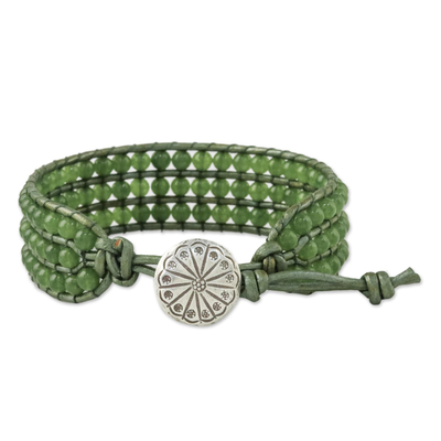 Armband aus Quarzperlen - Grünes Quarz- und Karen-Armband mit silbernen Knöpfen