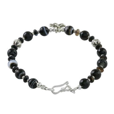 Agate beaded bracelet, 'Shadow Bloom' - Black Agate and Thai Hill Tribe Silver Floral Charm Bracelet