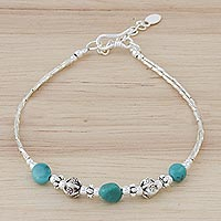 Silver beaded bracelet, 'Summer Relaxation' - Silver and Turquoise Beaded Bracelet from Thailand