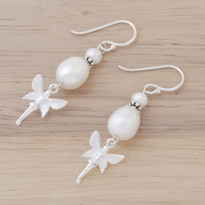 Aretes colgantes de perlas cultivadas - Pendientes colgantes de perlas cultivadas con temática de ángel de Tailandia