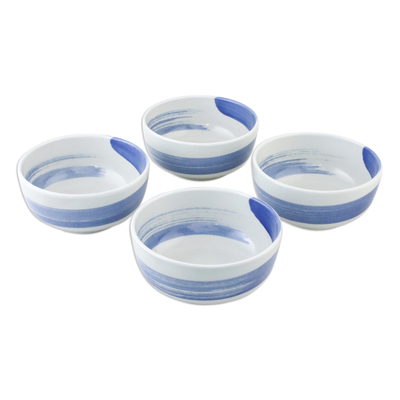 Keramik-Müslischalen, „Blue Winds“ (4er-Set) – Handgefertigtes blaues und weißes Keramik-Set aus vier Schalen