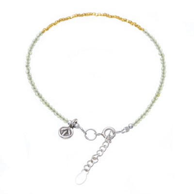 Armband aus Peridot-Perlen mit Goldakzent - Peridot-Anhängerarmband aus 14 Karat vergoldetem Karen-Silber mit Perlen