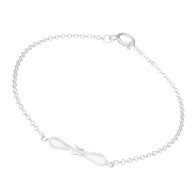 Sterling silver pendant bracelet, 'Interlinked Infinity' - Sterling Silver Infinity Pendant Bracelet from Thailand
