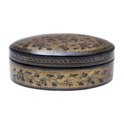 Dekorative Box aus Mangoholz, 'Lanna Aura in Gold' - Ovale dekorative Box aus Mangoholz in Gold aus Thailand