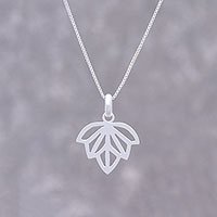Sterling silver pendant necklace, 'Delightful Leaf' - Sterling Silver Leaf Pendant Necklace from Thailand