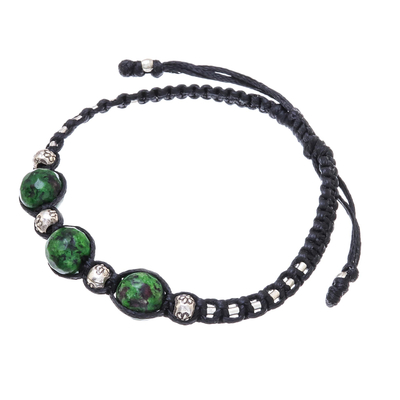 Agate beaded macrame bracelet, 'Uplifting Hill Tribe' - Green Agate Beaded Macrame Bracelet from Thailand