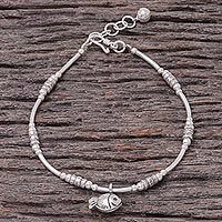 Silver beaded bracelet, 'Hill Tribe Swimmer' - Fish-Themed Karen Silver Beaded Bracelet from Thailand