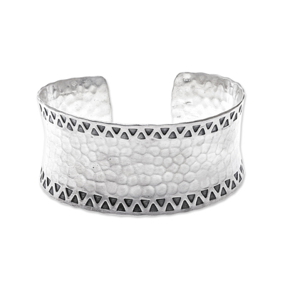 Sterling silver cuff bracelet, 'Hammered Elegance' - Concave Band Sterling Silver Cuff with Hammered Finish
