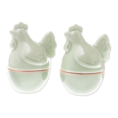 Eierbecher aus Celadon-Keramik, (Paar) - Henne-Eierbecher aus Celadon-Keramik aus Thailand (Paar)