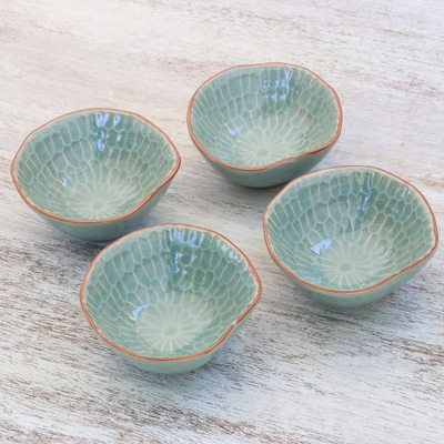 Vorspeisenschalen aus Celadon-Keramik, (4er-Set) - Vorspeisenschalen aus Celadon-Keramik aus Thailand (4er-Set)