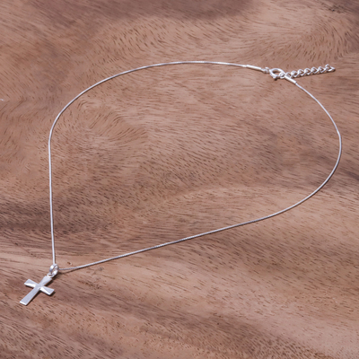 Halskette mit Anhänger aus Sterlingsilber - Halskette mit Kreuzanhänger aus Sterlingsilber aus Thailand
