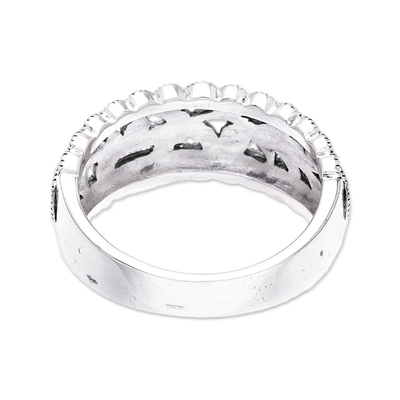 Sterling silver band ring, 'Gleaming Garland' - Openwork Pattern Sterling Silver Band Ring from Thailand