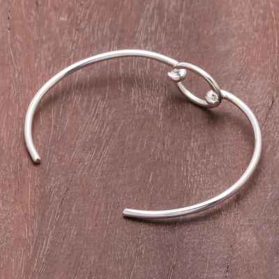 Manschettenarmband aus Sterlingsilber - Modernes Manschettenarmband aus Sterlingsilber mit ovalem Anhänger